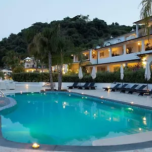 4* Отель Mea - Aeolian Charme
